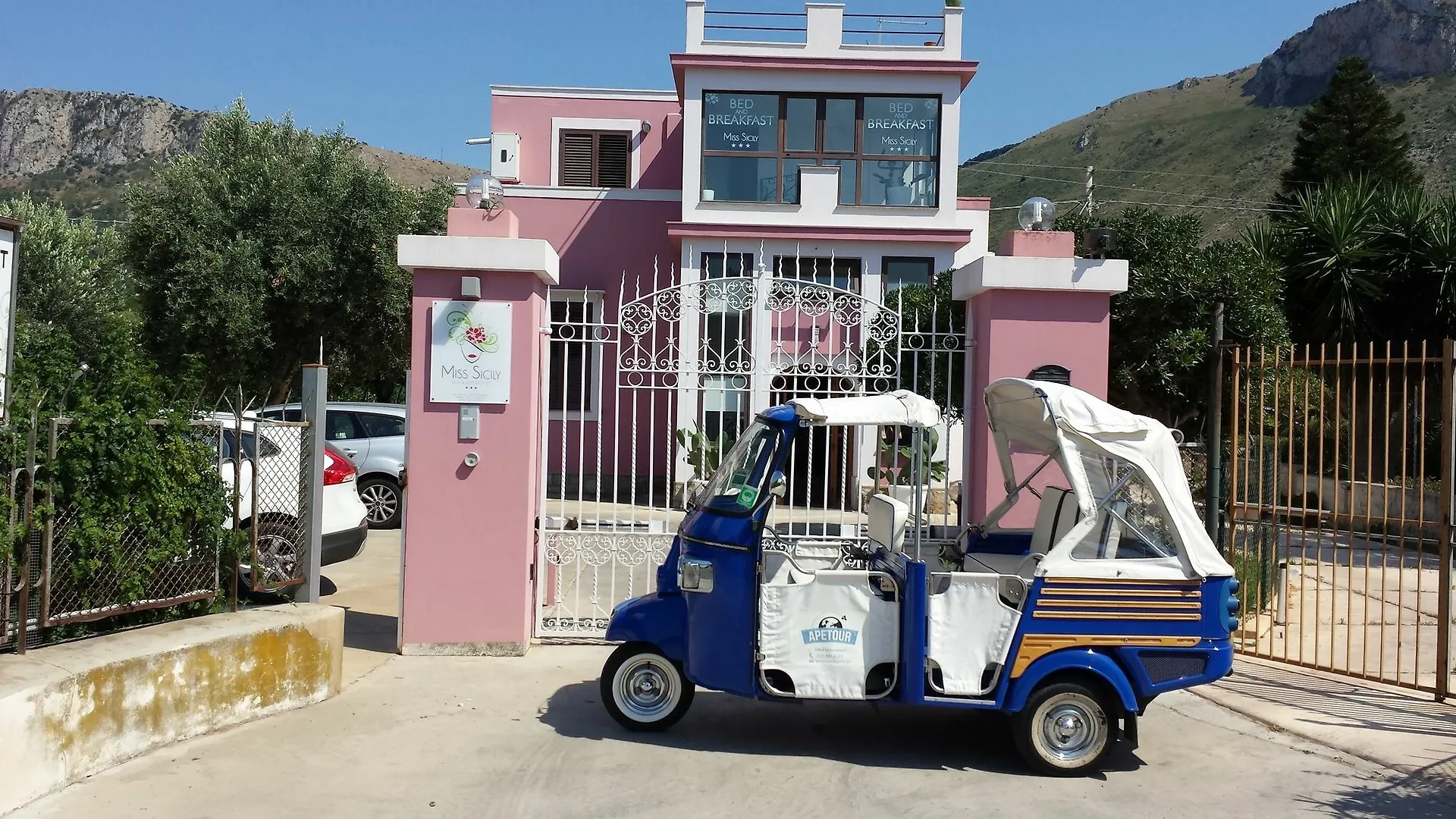 Miss Sicily B&B Terrasini Bed & Breakfast